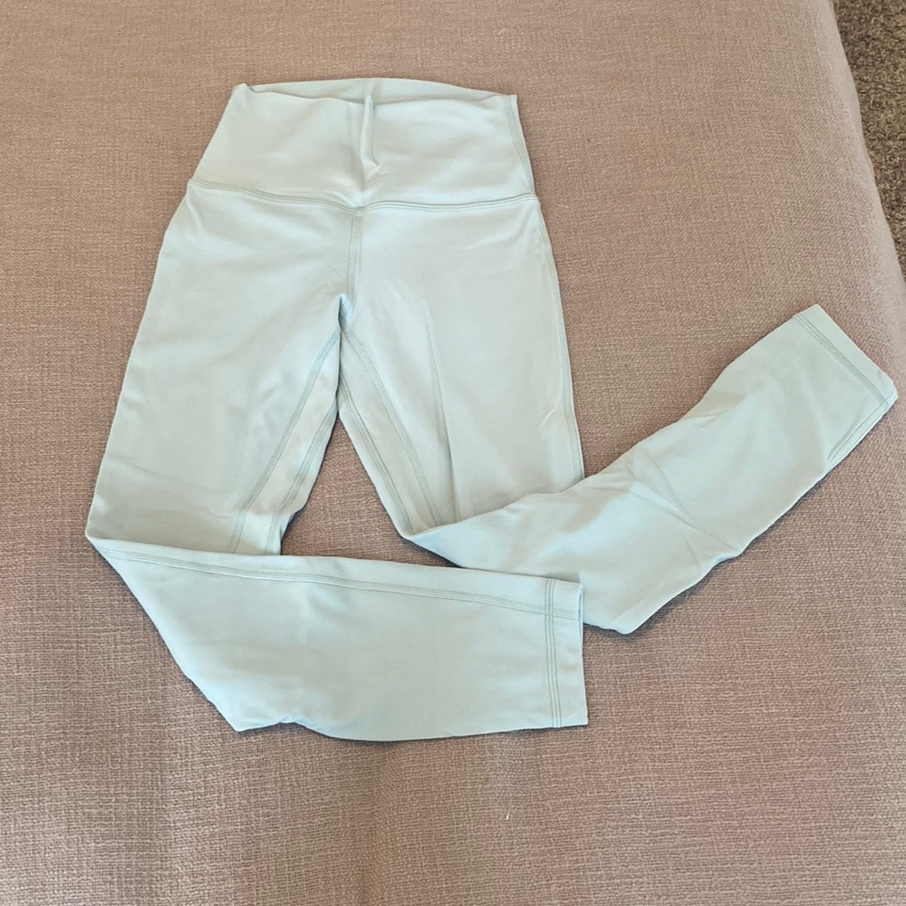 Lululemon cropped align leggings